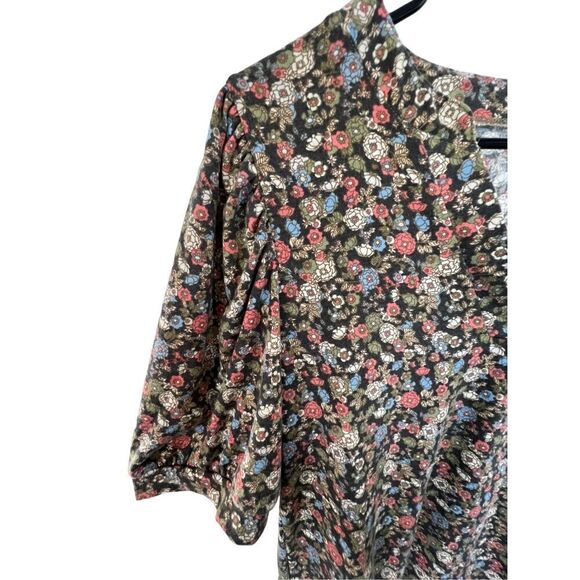 Unbranded Floral Patterned Short Sleeve Flowy Blouse - Picture 2 of 4